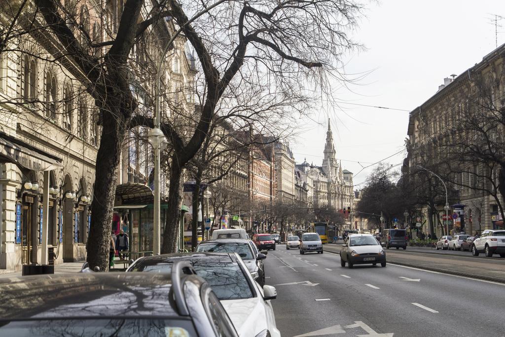 Authentic Grand Boulevard ブダペスト エクステリア 写真